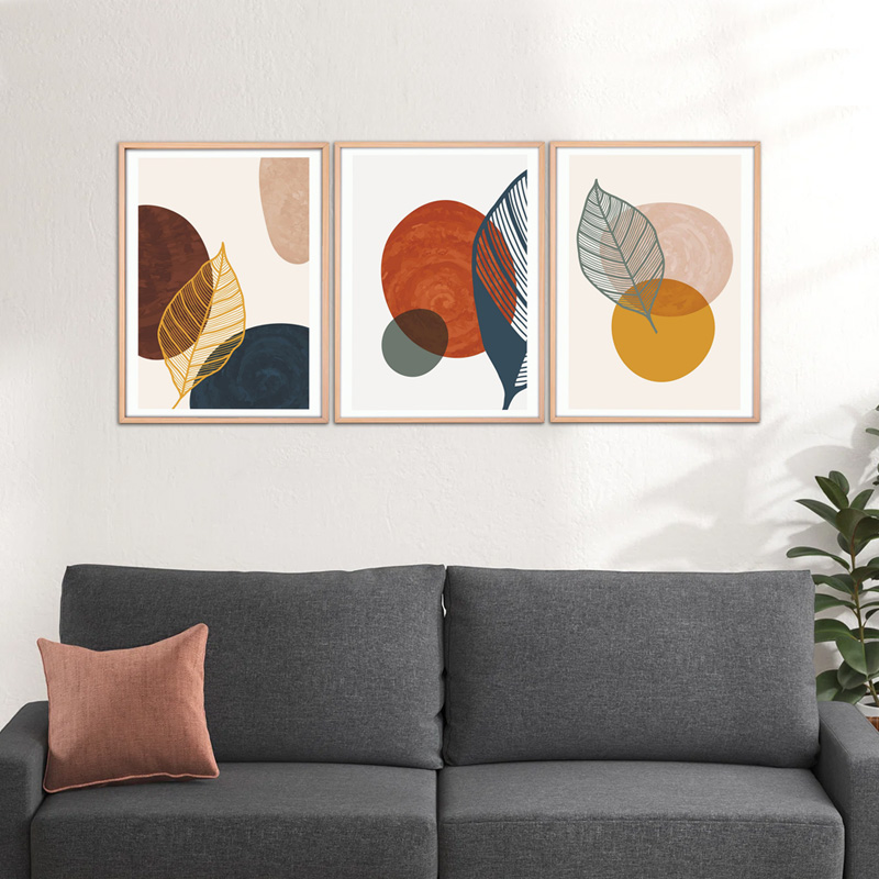 "Circles" Megapap painting of three pieces in wooden frame 50x70x2.5cm.